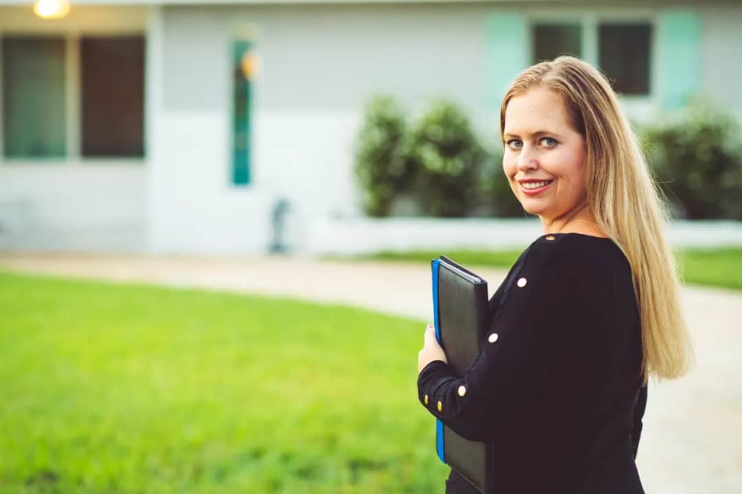 Ile kosztuje wycena nieruchomości przez rzeczoznawcę sądowego? Sprawdź!