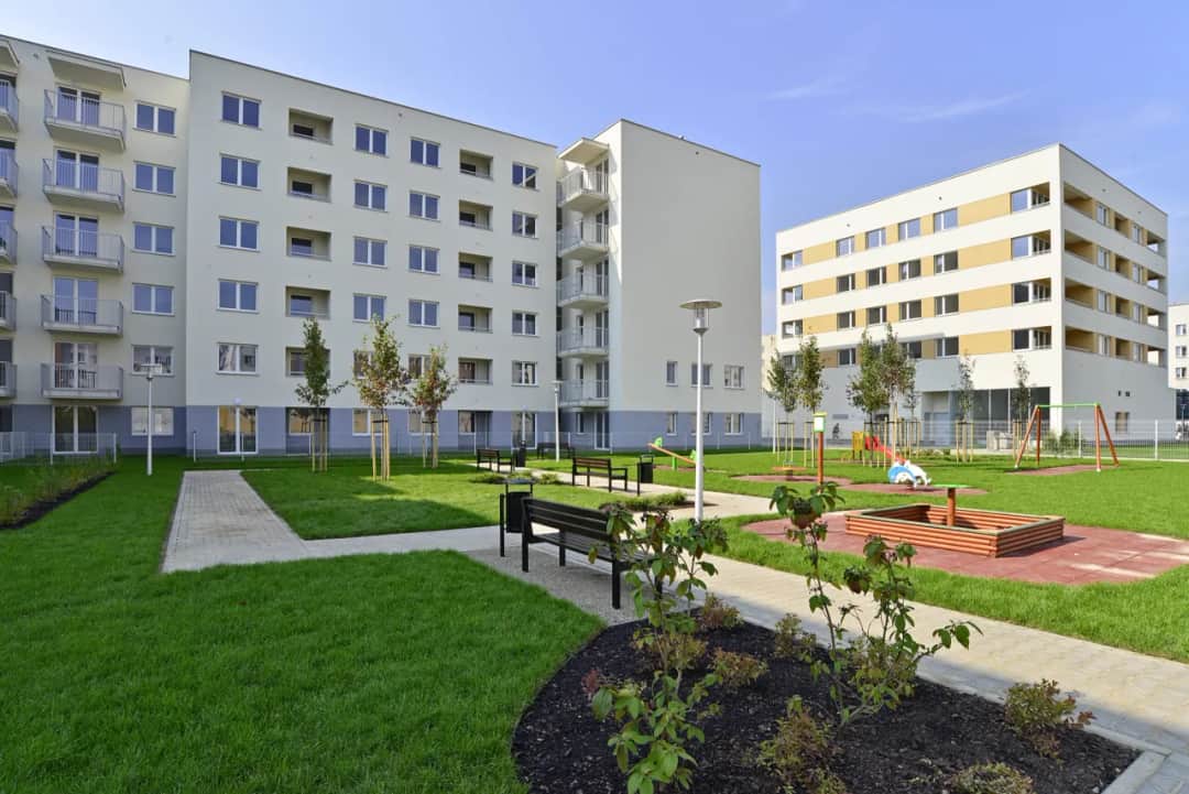 Osiedle w Warszawie jak osiedle – co warto wiedzieć przed wyborem