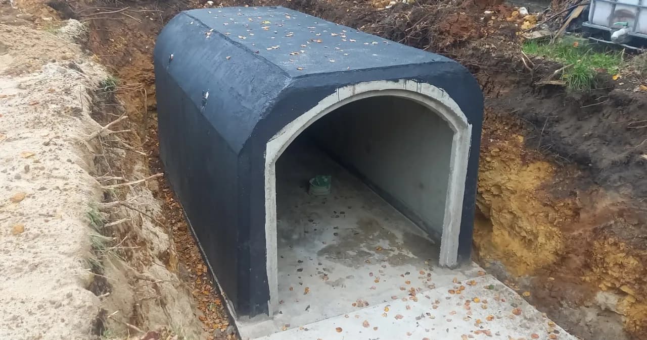 Ziemianka ile od granicy działki? Sprawdź ważne przepisy budowlane Ziemianka ile od granicy działki? Sprawdź ważne przepisy budowlane