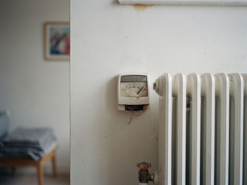 kaloryfer z termostatem